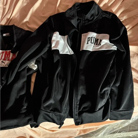 Puma Black and White Tracksuit with Red Logo - Picture 5 of 5